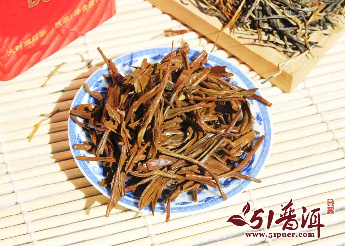 七彩云南 大叶金红 普洱茶 红茶 2018年/100克/盒 滇红茶 图6