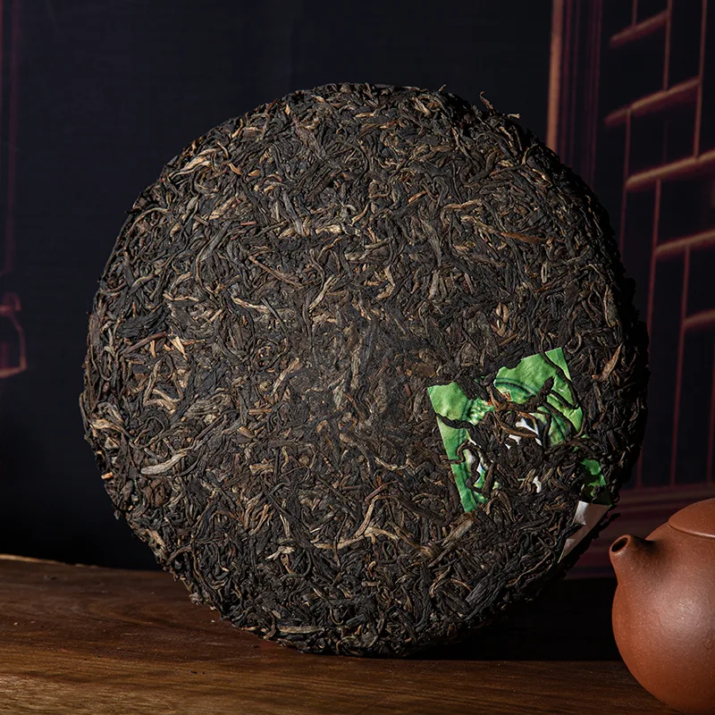 郎河 易武乔木野生茶 熊猫饼  普洱茶 生茶  2000年/357克/饼 陈年老茶 图2