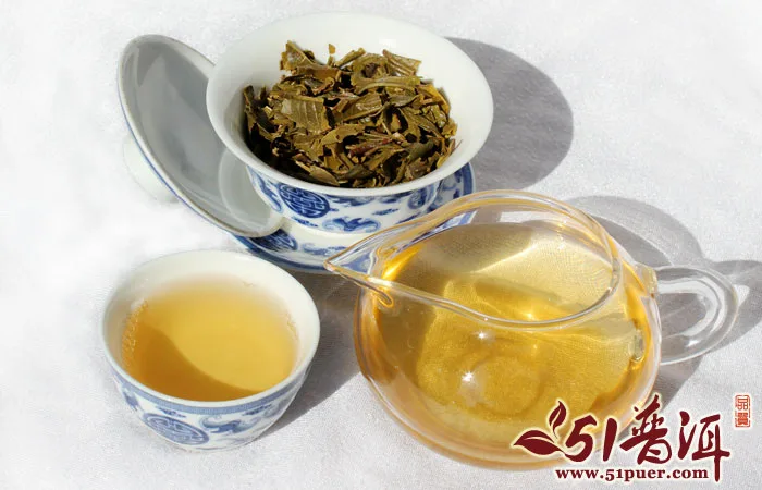 老曼峨 早春小方茶  勐海班章茶厂 普洱茶 生茶  2012年 180g/盒 图8