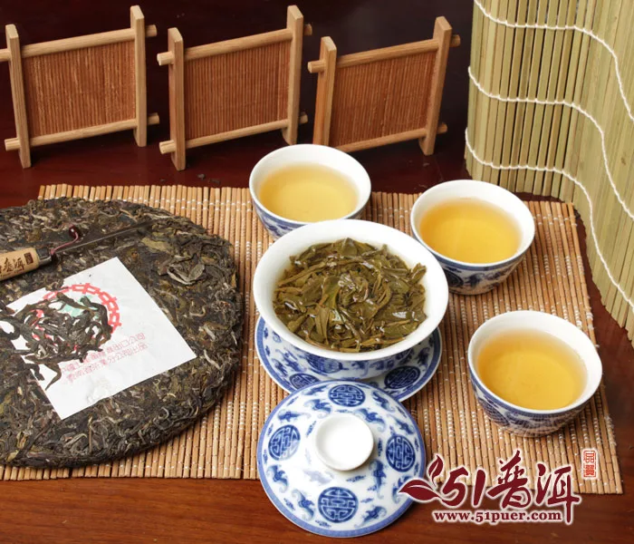 中茶  绿印  普洱茶  生茶  90年代/357克/饼 陈年老茶 图7
