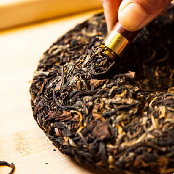 德宏古茶 尚德 普洱茶 晒红茶 2019年/200g茶饼 古树晒红 图3