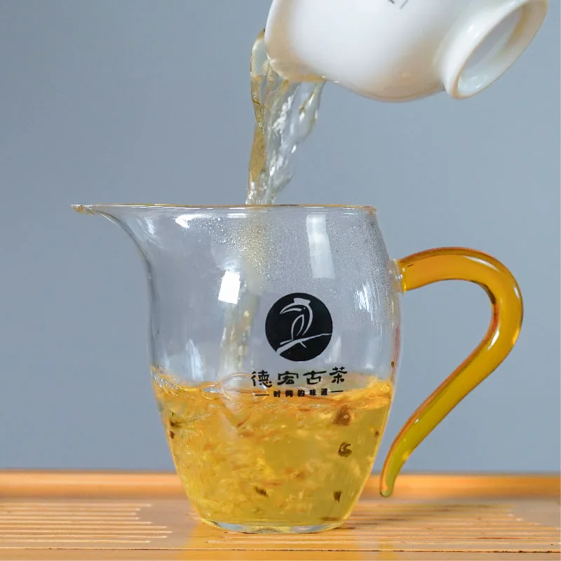 德宏古茶 2315 普洱茶 生饼 2021年/2020年随机发 357克/饼 图4