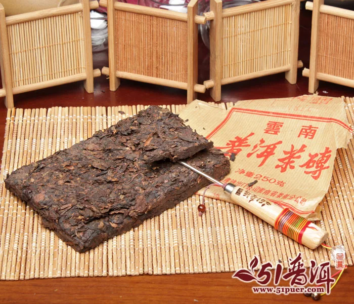 中茶  7581砖 普洱茶  熟茶 1998年/250克/砖 陈年老茶 图7