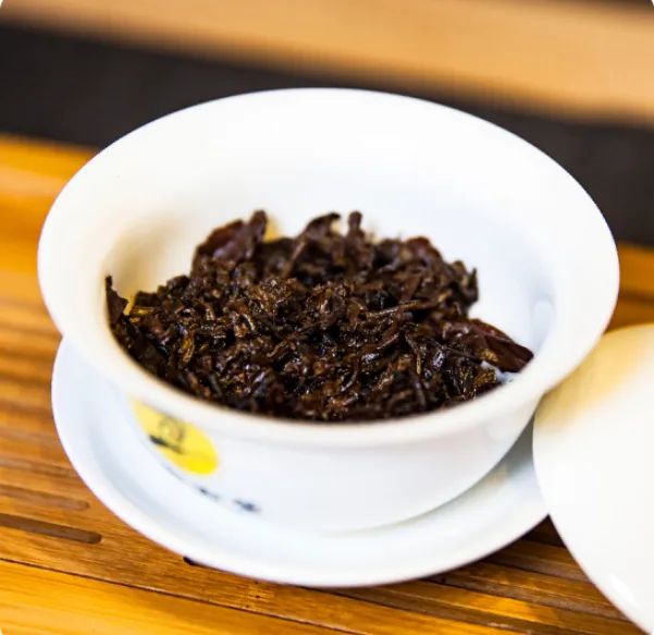 德宏古茶 乐韵 普洱茶 熟饼 2019年/357克/饼 图2