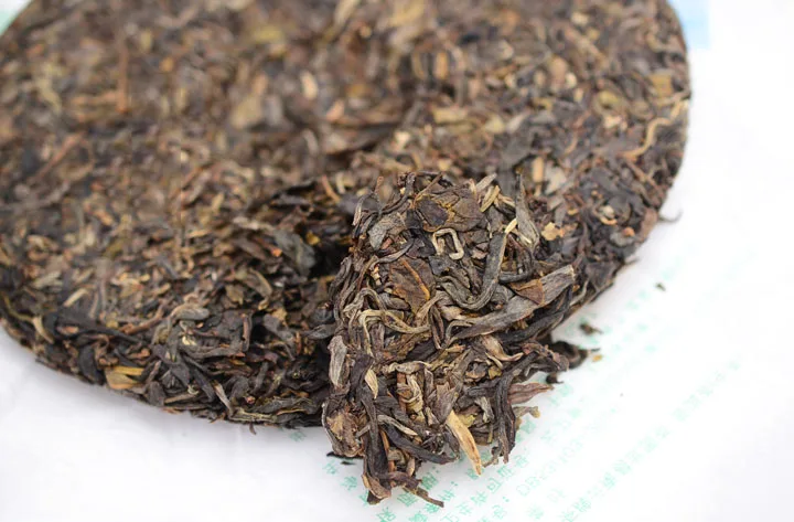 中茶 易武圆茶 普洱茶 生茶 2007年/400克/饼 陈年老茶 图3