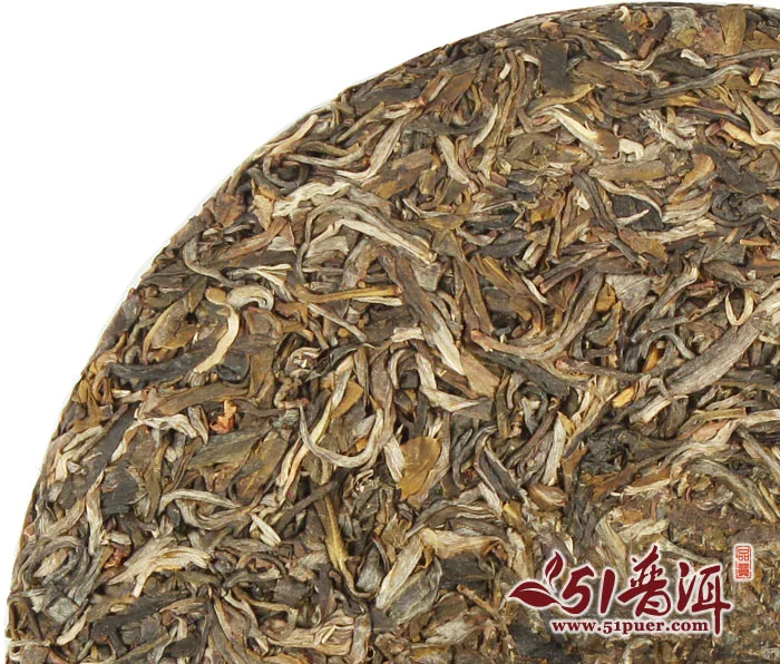 老曼峨 云岭 普洱茶 生茶 2013年/400克 班章茶厂 图5