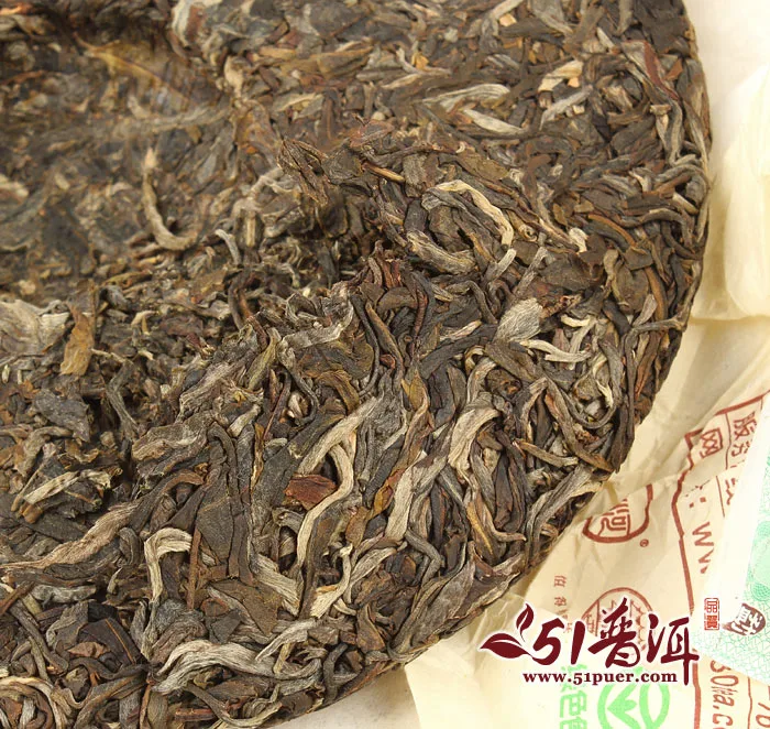 郎河 熊猫老班章 普洱茶 生茶 2013年/357克/饼 古树纯料春茶 图12