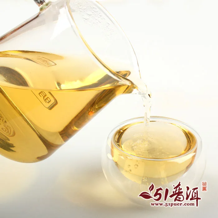 郎河 熊猫老班章 普洱茶 生茶 2013年/357克/饼 古树纯料春茶 图7