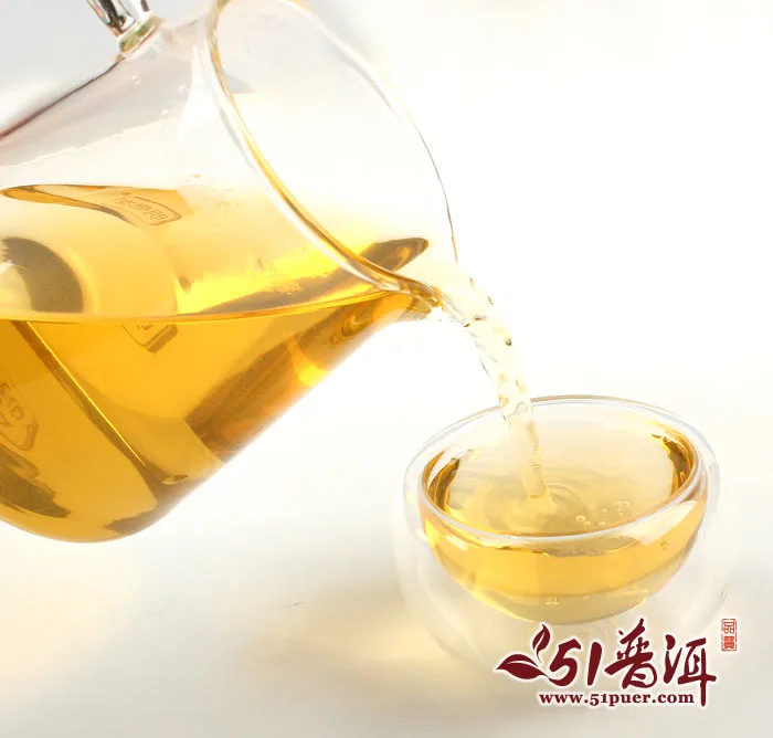 郎河百中堂  1680七星霸王 普洱茶  生茶 2013年/357克/饼 云南七子饼茶 高山古树茶 图8