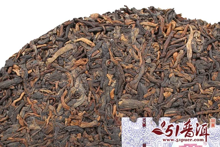 【已售罄】大益 金针白莲 普洱茶 熟茶 2014年/357克/饼 宫廷臻品 图5