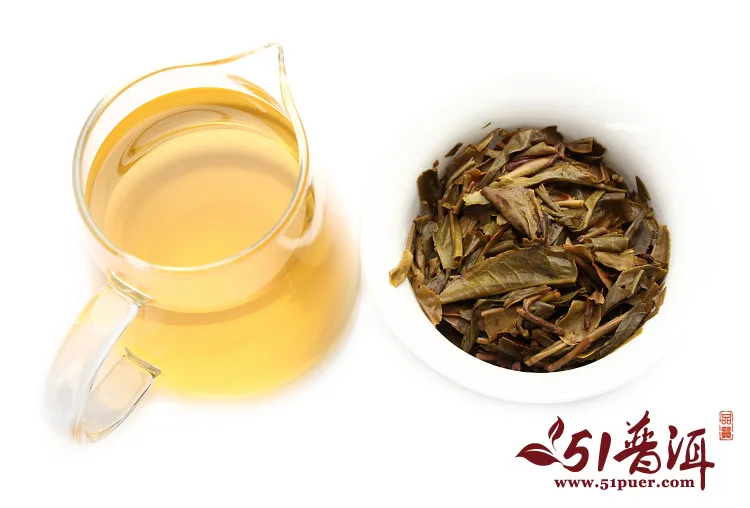 【春节特惠，下单就送一个单饼礼盒】郎河百中堂  宝马腾云 普洱茶 生茶 2013年/357克/饼  马年生肖饼 图11