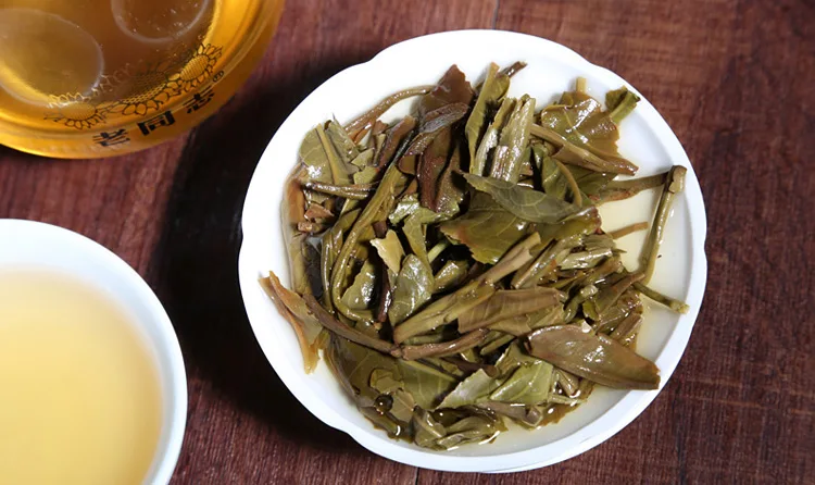 老同志 骉饼 普洱茶 生茶 2014年/400克/饼 马饼 古树茶 图5