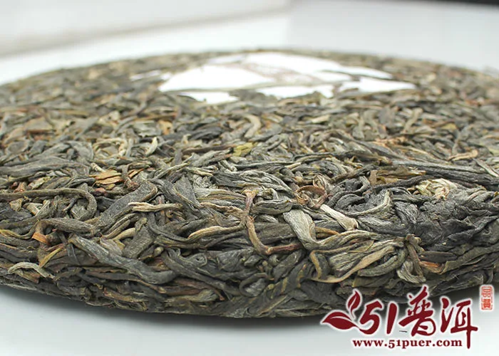 滇藏号 小户赛 普洱茶 生茶 2015年/357克/饼 古道秀古树纯料春茶 图5