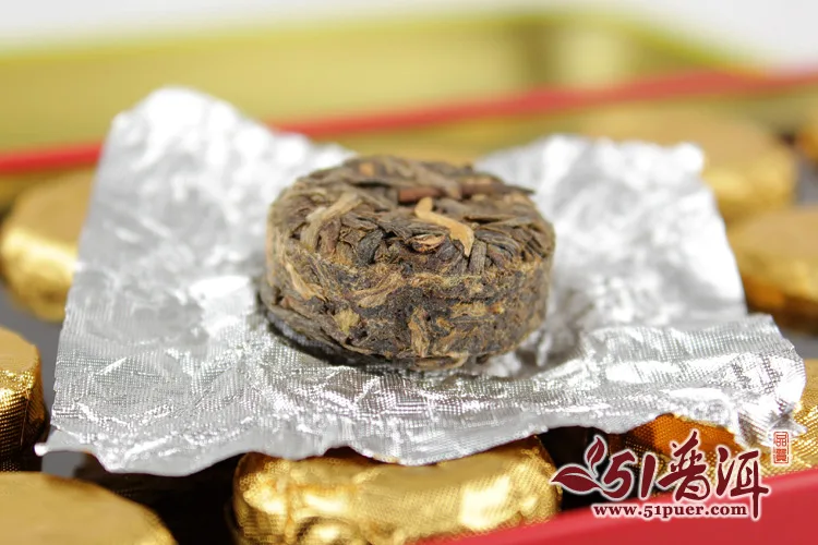 大益  正品小金沱 普洱茶 生茶  2015年/45克/盒 1401批 图8