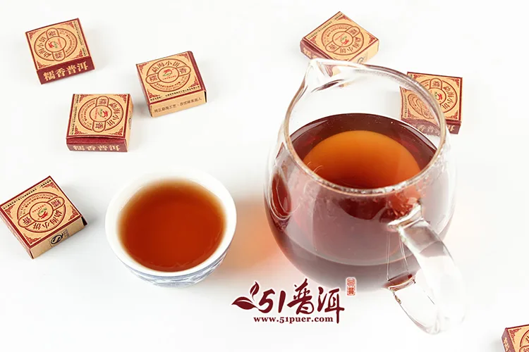 龙园号  糯香小饼  2014年/6克/小饼/900饼/箱 图8