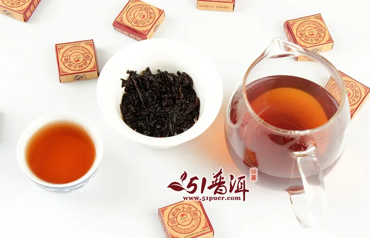 龙园号  糯香小饼  2014年/6克/小饼/900饼/箱 图9