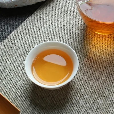 龙园号  盛世龙园 普洱茶  生茶  2007年/380克/饼 陈年老茶 图3