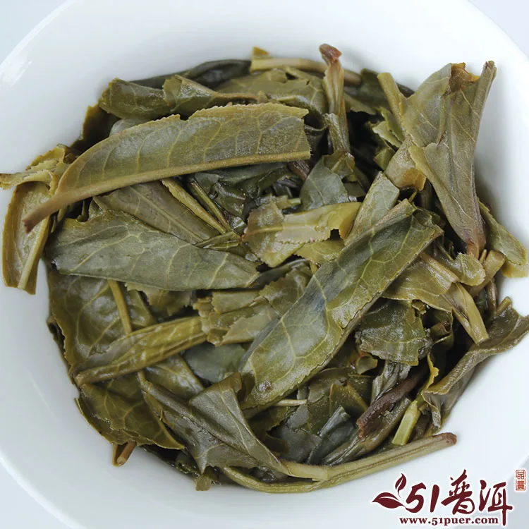 中茶 丁酉鸡年生肖饼（ 中茶鸡饼） 普洱春  生茶  2016年/357克/饼 二零一七鸡年生肖纪念饼 图5