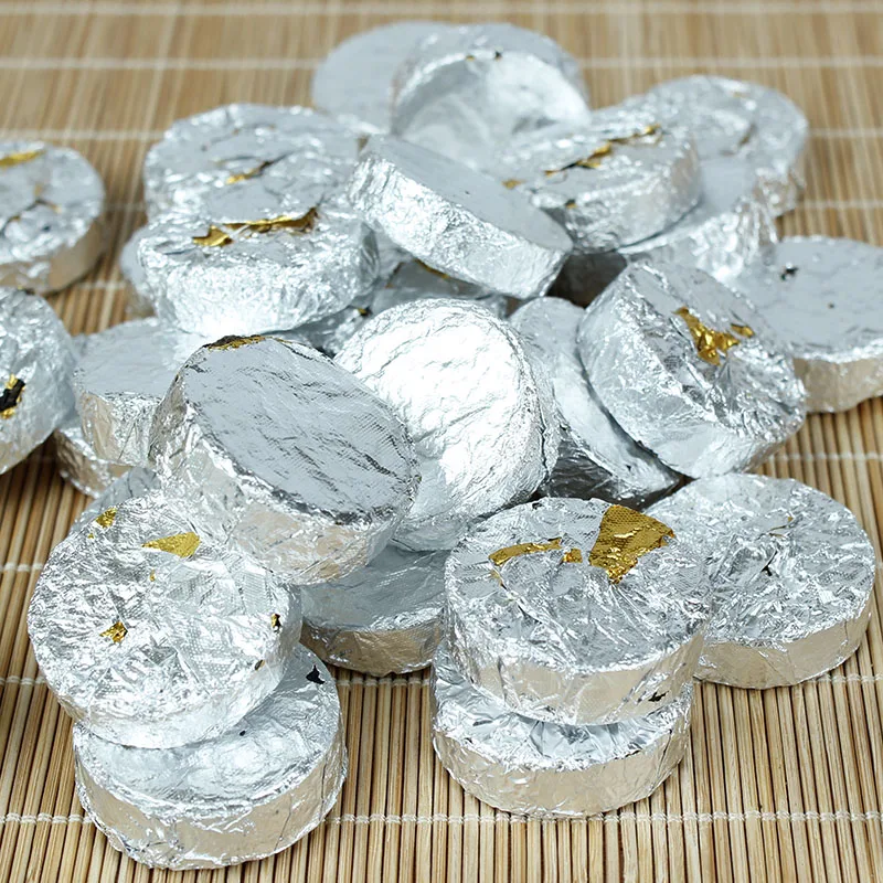 云南普洱茶 银色小饼 小沱茶 原味生茶 200克/份 图1