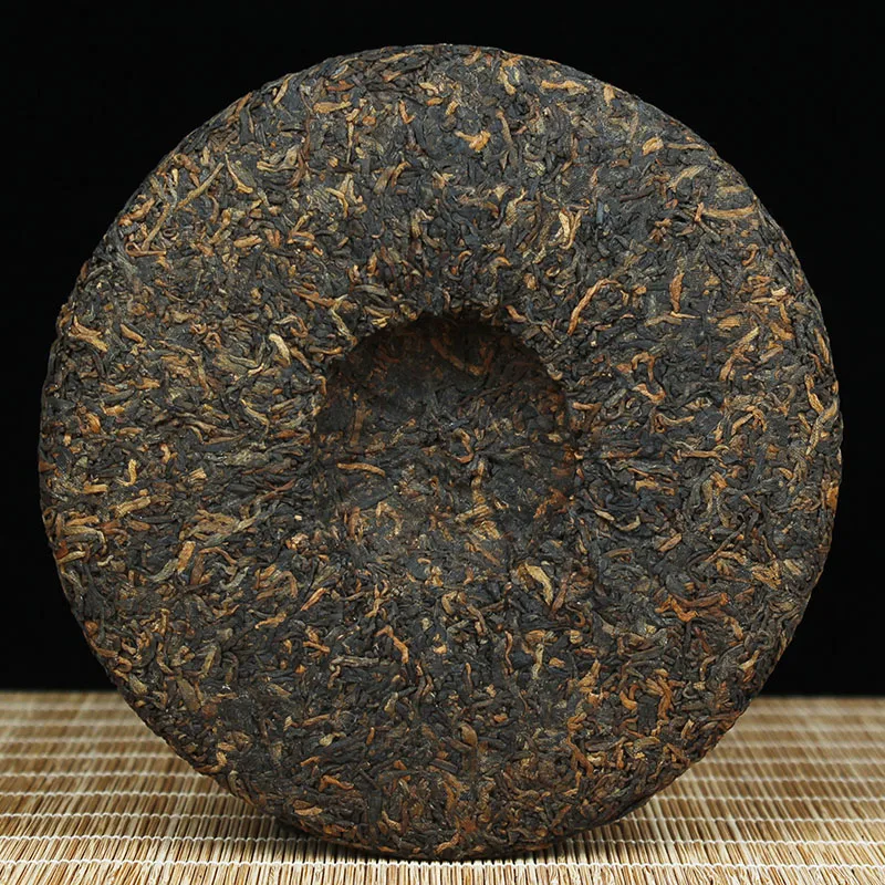 【已售罄】大益 宫廷臻品 普洱茶 熟茶 2010年/200克/饼 陈年老茶 图5