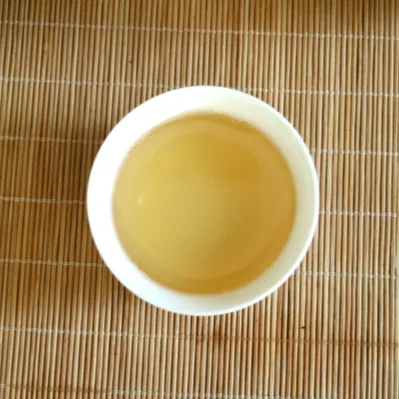 中木  大雪山 普洱茶  生茶   2014年/500克/箱 春茶 精品木质礼盒装 图5