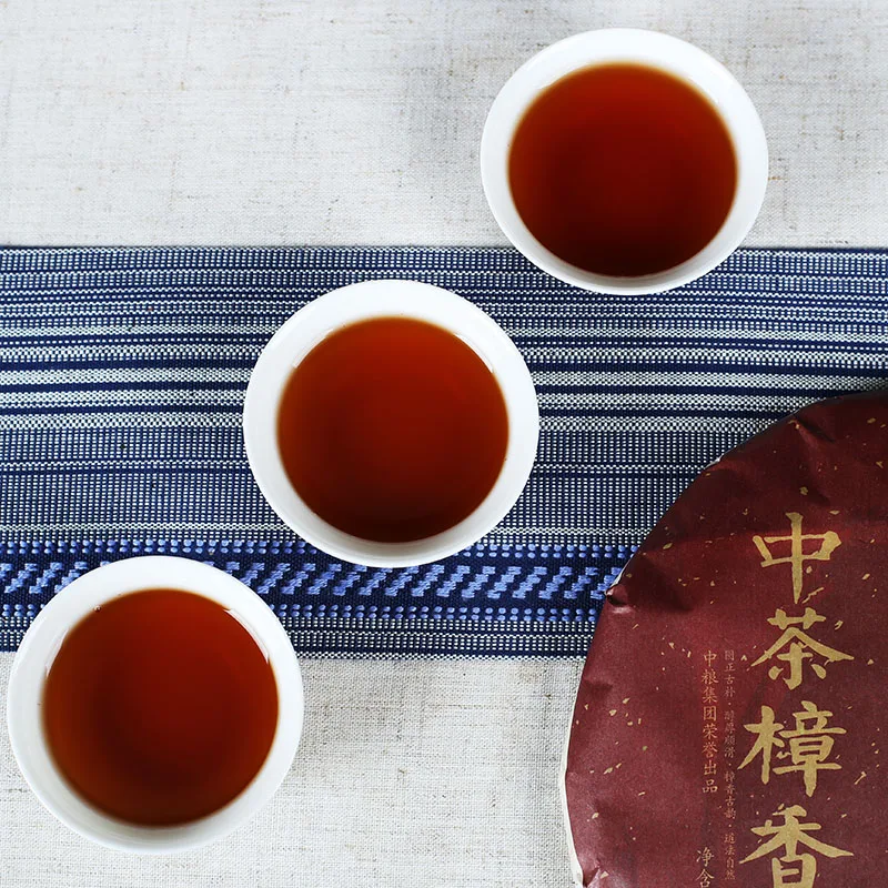 中茶 樟香饼  普洱茶  熟茶  2017年/357克/片 图2