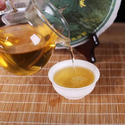 2007年昌云金秋映象 普洱生茶老茶 357克/饼 图4