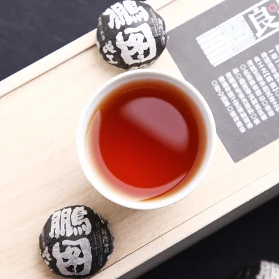 老同志 良品 鹏图 普洱茶 熟茶 2018年/250克/盒 木盒装 图3