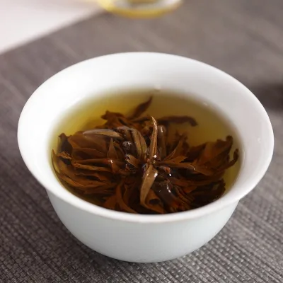 承兴堂  滇红绣球 普洱茶 红茶 2023年/100克/盒 图5