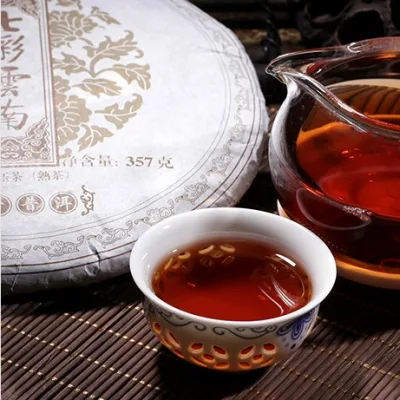 七彩云南 陈香普洱 普洱茶 熟茶 年份随机/357克/饼 图3