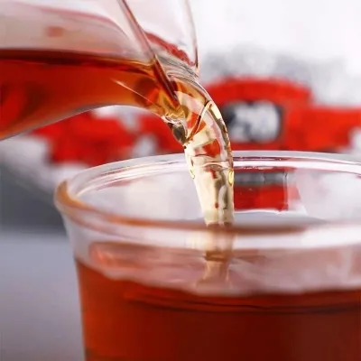 老同志 深山老树 普洱茶 熟茶 2019年/500克/饼 图3