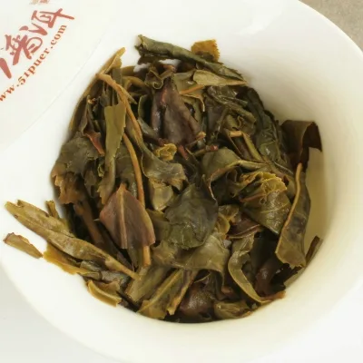 滇友 易武黄片 普洱茶 生茶 2018年/357克/饼 图3