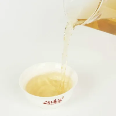 滇友 易武黄片 普洱茶 生茶 2018年/357克/饼 图4