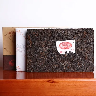 老同志  9908  普洱茶 熟茶  2018年/500克/砖  老茶头 图3