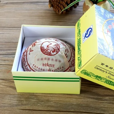 下关 生态老树沱  普洱茶  生茶  2012年/250克/盒 图2