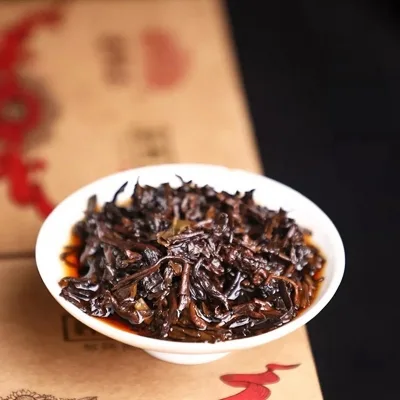 老同志 1999  普洱茶 熟茶   2019年/250克/砖 图4