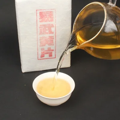 中木  易武黄片砖  普洱茶  生茶  2020年/250克/砖 图3