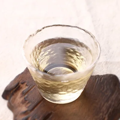 老同志  孔雀王   普洱茶   生茶  2020年/400克/盒  礼盒装 图4