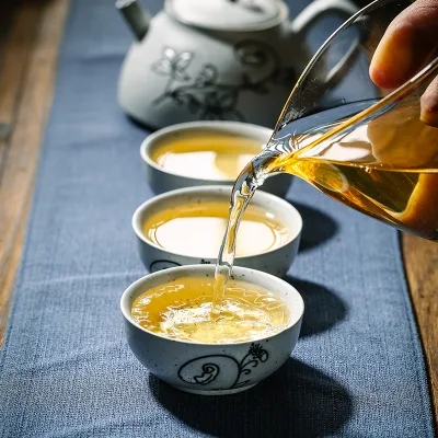 中茶 大红印 普洱茶 生茶 2020年/357g 经典印级尊享 图3