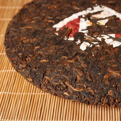傣园普香 牛运当头 普洱茶 熟茶 2020年/400克/饼 牛年生肖纪念饼 勐海古树普洱熟茶 图2