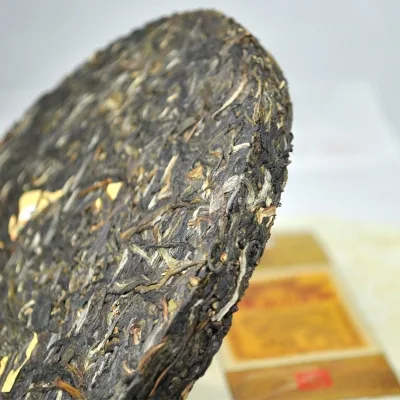 2015年中茶牌易武正山400克云南普洱茶生茶古树茶易武 400克/饼 图3