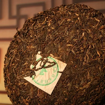 布朗山 乔木圆茶 普洱茶 生茶 2005年/357克/饼 陈年老茶 图2