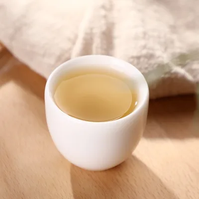 老同志  9948  普洱茶  生茶 2021年 /357克/饼  211批次 图4