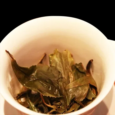 七彩云南  昔归正山古树  普洱茶  生茶  2021年/357克/饼   春茶 图4