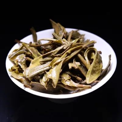 七彩云南 老班章正山古树 普洱茶 生茶 2021年/357克/饼 春茶 图4