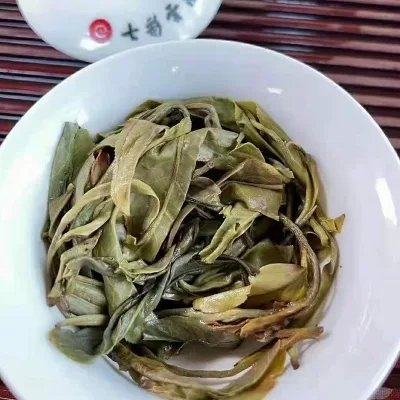七彩云南 麻黑正山古树 春茶 普洱茶 生茶 2021年/357克/饼 春茶 图4