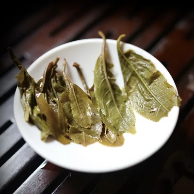 七彩云南  易武正山古树  普洱茶  生茶  2021年/357克/饼  春茶 图4