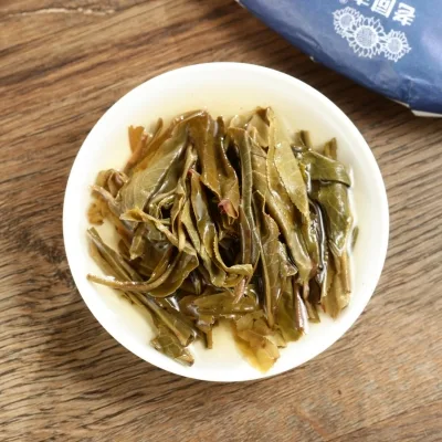 老同志 贵气天成 普洱茶 生茶 2021年/357克/饼 图4