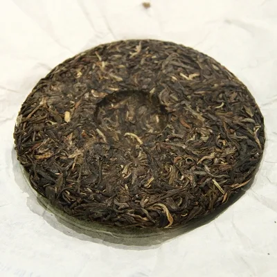 中茶 春之韵之南糯山 普洱茶 生茶 2011年/200克/饼 图2