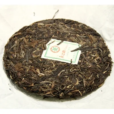 中茶 春之韵之攸乐山 普洱茶 生茶 2011年200克/饼 图2
